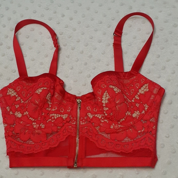 VICTORIA SECRET LINED DEMI BRA 32C